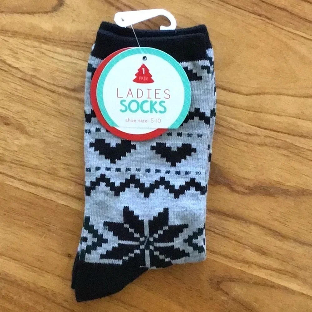 Black and Gray Winter Pattern Socks - NWT